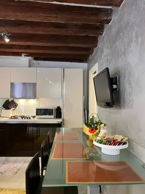 Cucina o angolo cottura di LN HOMES VENICE - Ca' Tiepolo