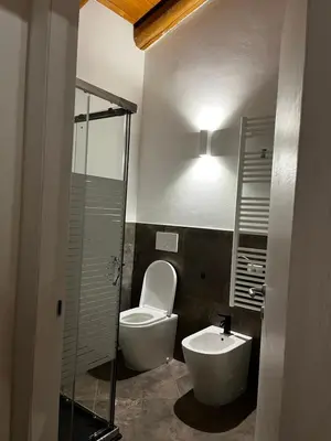 Bagno di Monolocale Giuggiola