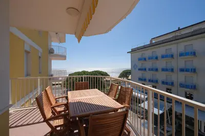Balcone o terrazza di Panfilo Residence con piscina Fronte mare