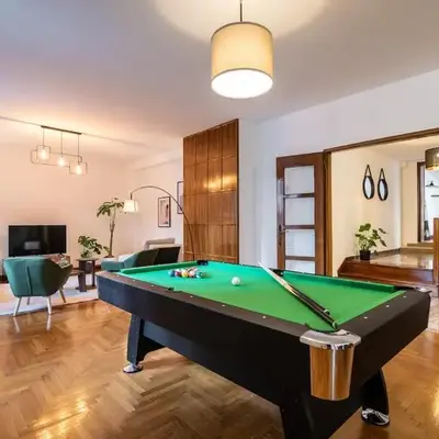 Grand Billiard Exclusive Home