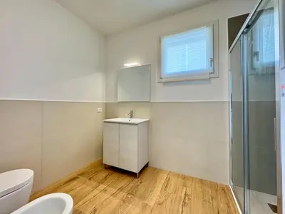 Bagno di J Eight - Carraro Immobiliare - Family Apartments