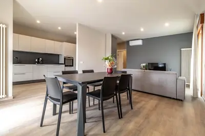 Cucina o angolo cottura di IdealHome Suite