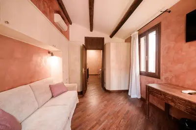 Area soggiorno di Rosso Veneziano