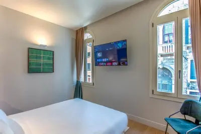 TV o dispositivi per l'intrattenimento presso Hotel Casa W