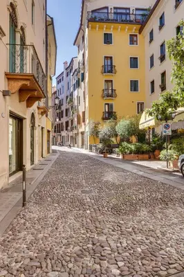 Il quartiere o una zona nella vicinanze dell'appartamento