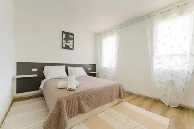 Letto o letti in una camera di Colline di Castelcucco - Free Parking & Wi-Fi