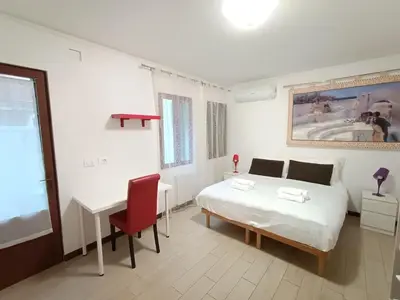 Letto o letti in una camera di Briani Venice Apartment with Private Patio