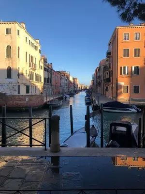 Vista sul fiume nelle vicinanze dell'appartamento