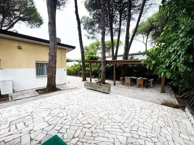 Giardino di Intera casa, 100 m dal mare, grande giardino