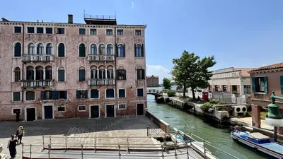 Vista sul fiume nelle vicinanze dell'appartamento