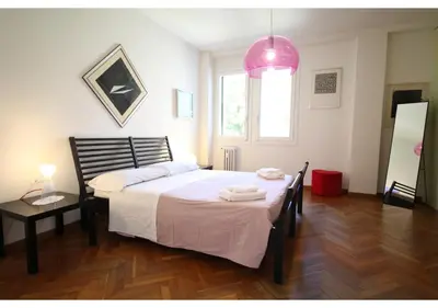 Letto o letti in una camera di CANAL-VIEW, Apartment in Venice