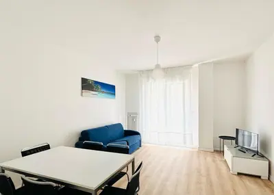 TV o dispositivi per l'intrattenimento presso Maredena - Comodo al centro e al Mare - Immobil Relax