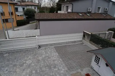 Edificio in cui si trova la stanza in casa privata