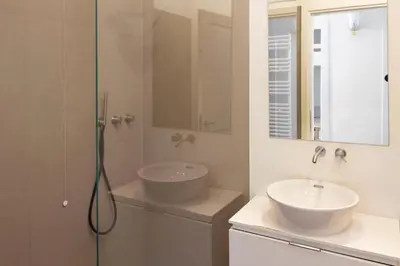 Bagno di Ca Farnese, beautiful big apartment in trad area