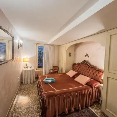 Rialto Elegant Hideaway near St Mark's Square