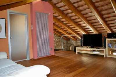 TV o dispositivi per l'intrattenimento presso Domus Tito Livius