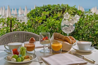 Cibo presso l'hotel o nelle vicinanze