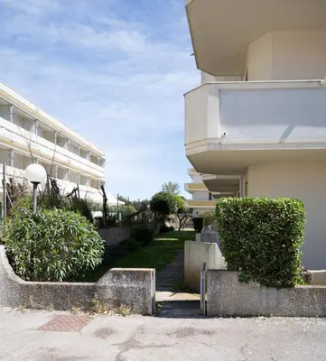 Balcone o terrazza di Bright Summer Studio Pool-Parking -30m dal Mare