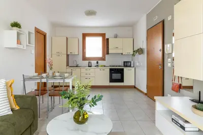 Cucina o angolo cottura di Your retreat in Mestre - Venezia comoda a due passi