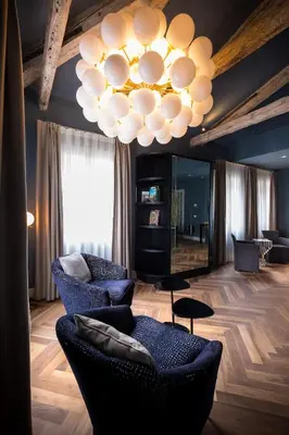 Area soggiorno di Liassidi Wellness Suites