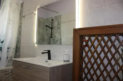 Bagno di Bridge To Venice