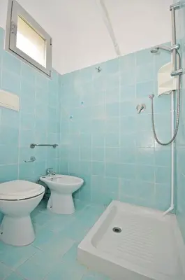 Bagno di Residence Garuda