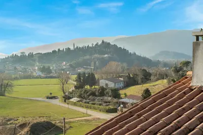 Paesaggio naturale nelle vicinanze della villa