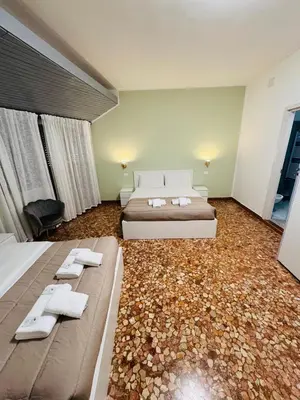 Letto o letti in una camera di MMM HOME Train Station 1