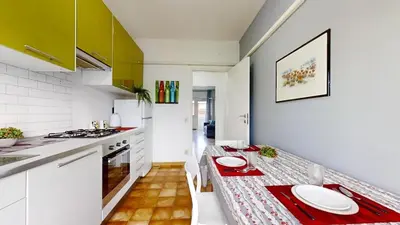 Cucina o angolo cottura di Comoda and luminosa casa a Mestre - FREE PARK easy to venice