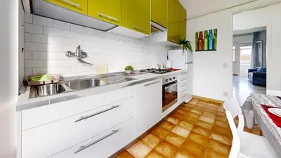 Cucina o angolo cottura di Comoda and luminosa casa a Mestre - FREE PARK easy to venice