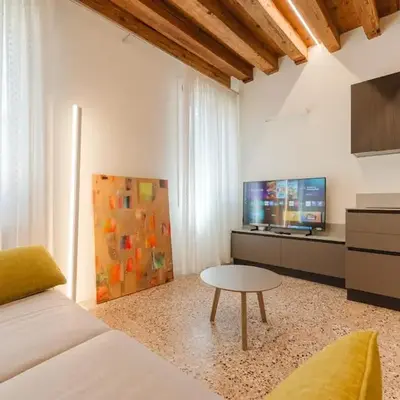 San Tommaso Rialto Terrace Apt