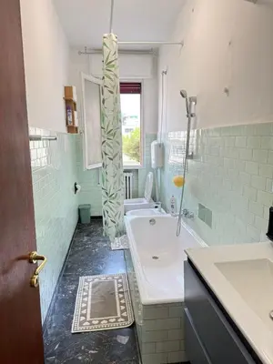 Bagno di REHAN VENICE STATiON