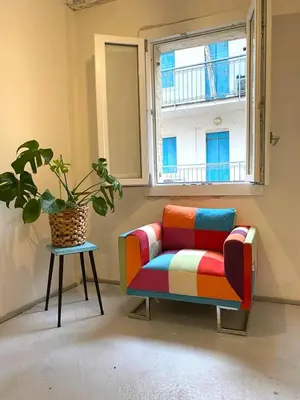 Area soggiorno di casa dei pescatori sottomarina
