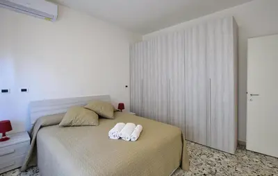 Letto o letti in una camera di Lovely Apartment In Chioggia With Wifi