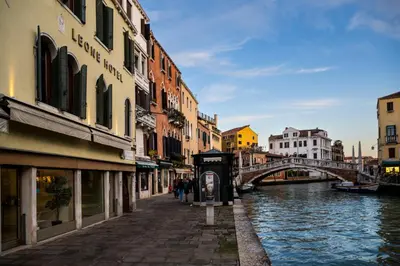 Vista sul fiume nelle vicinanze dell'hotel