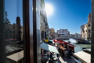 Vista sul fiume nelle vicinanze dell'hotel