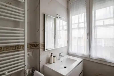 Bagno di Jappelli Golden House