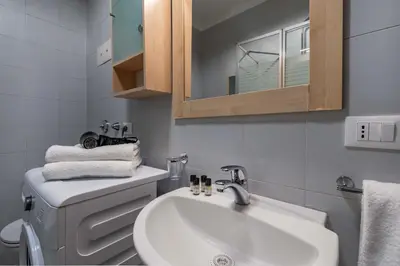 Bagno di Domus Civico 16