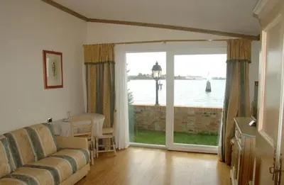 Area soggiorno di Villa fronte mare Venezia Lido