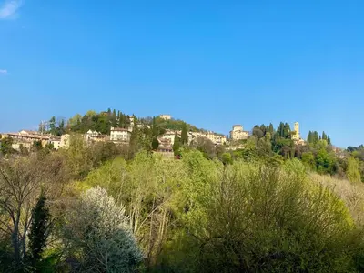 Paesaggio naturale nelle vicinanze della stanza in casa privata