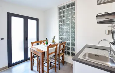Cucina o angolo cottura di Stunning Apartment In Chioggia With Wifi