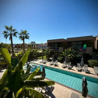 Sun Village L&B Appartament