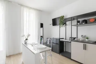 Cucina o angolo cottura di Cima Suite 14 by WelcHome