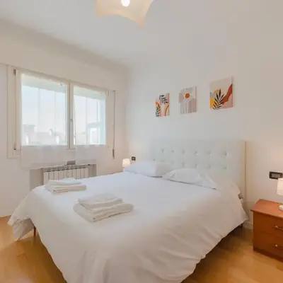 Poppy's Flat - 10 min from Venice & Train Station