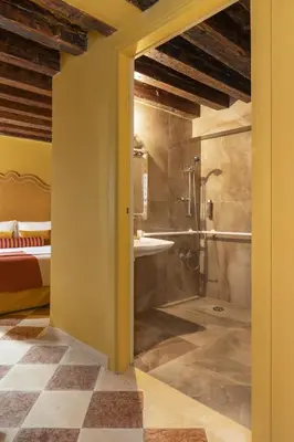 Bagno di Hotel Riva