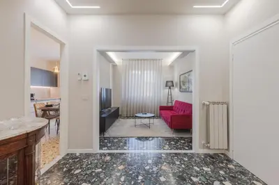 Area soggiorno di Elegant Executive Flat ,15 min from Venice, Free Parking