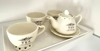Set per la preparazione di tè e caffè presso Suite Montello Treviso free Parking