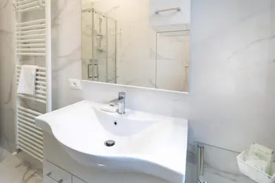 Bagno di Al Pettirosso family apartment