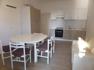 Cucina o angolo cottura di VILLA MARINA 3 CAMERE 2 BAGNI solo per famiglie PIAZZA NEMBER