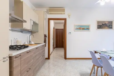 Cucina o angolo cottura di CasAntonia apartment between Venice and Padua